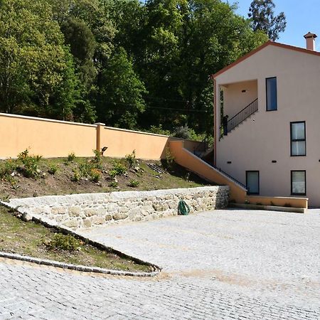 Apartamentos Compostela Lobios Eksteriør billede